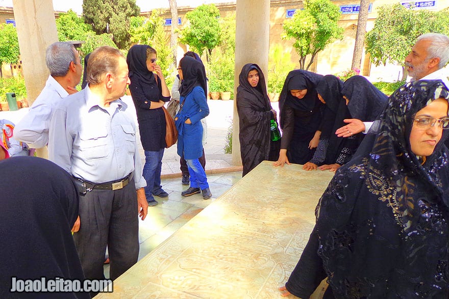 Tomb of Aramgah-e Hafez in Shiraz - Places to Visit in Iran