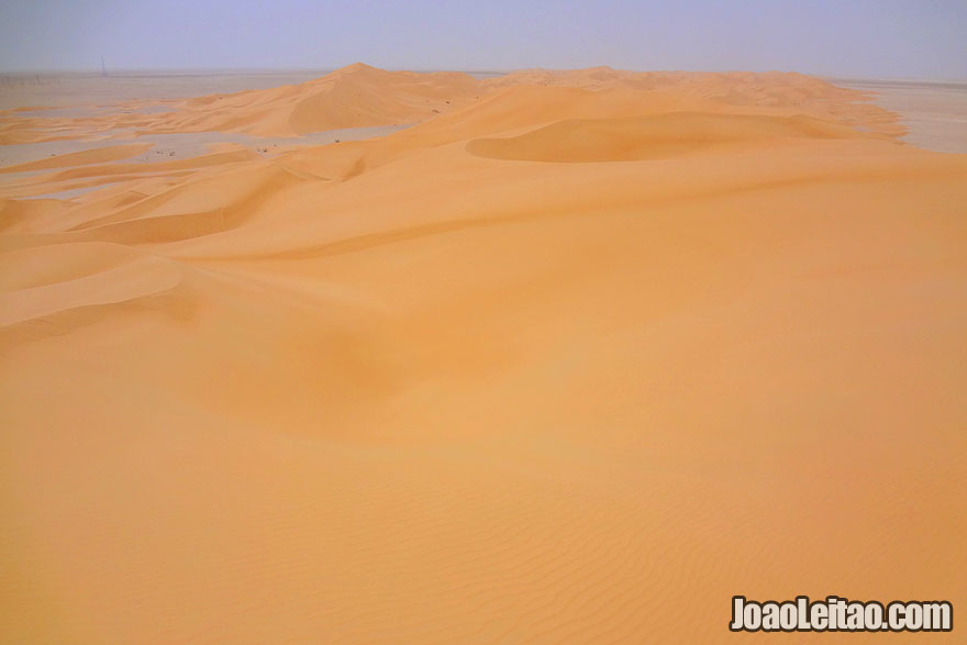 Visit Dunes of Ramlat as Sahmah in Oman