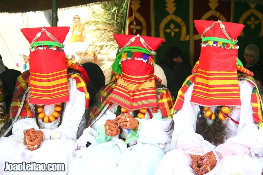 Casamento berbere na aldeia de Hassilabied, deserto do Sahara