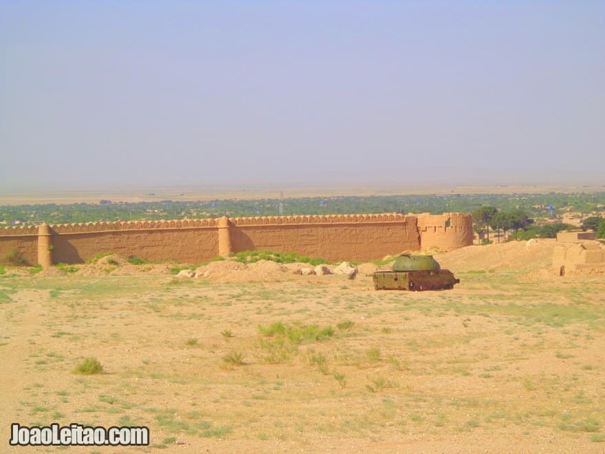 Estrada de Pol-e Khomri até  Mazar-e Sharif