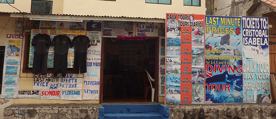 Agência em Puerto Ayora com preços especiais para passeios diários nas Galápagos