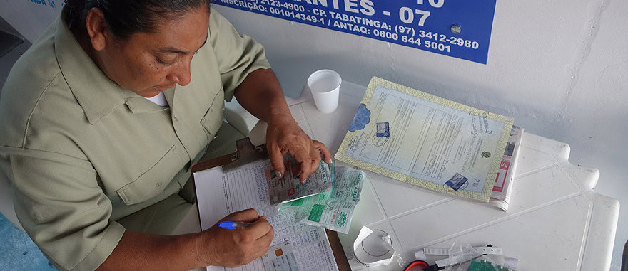 Buying my Amazon River boat ticket