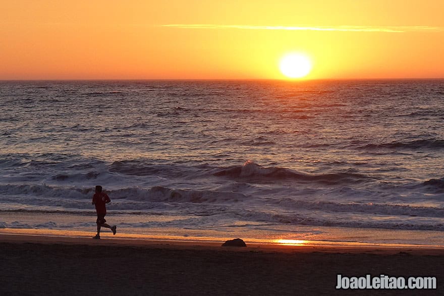 Photo of sunset of Iquique Beach in Atacama Desert Chile