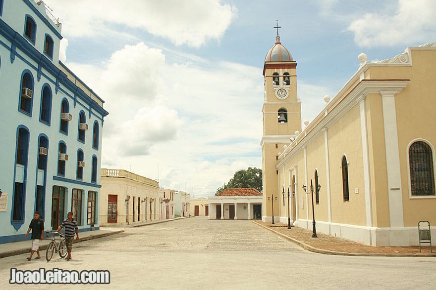 Square with the Parochial Church San Salvador in Bayamo