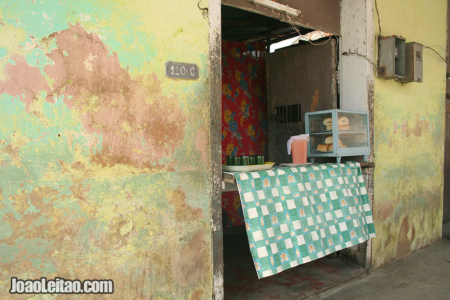 Juice shop in Santiago de Cuba