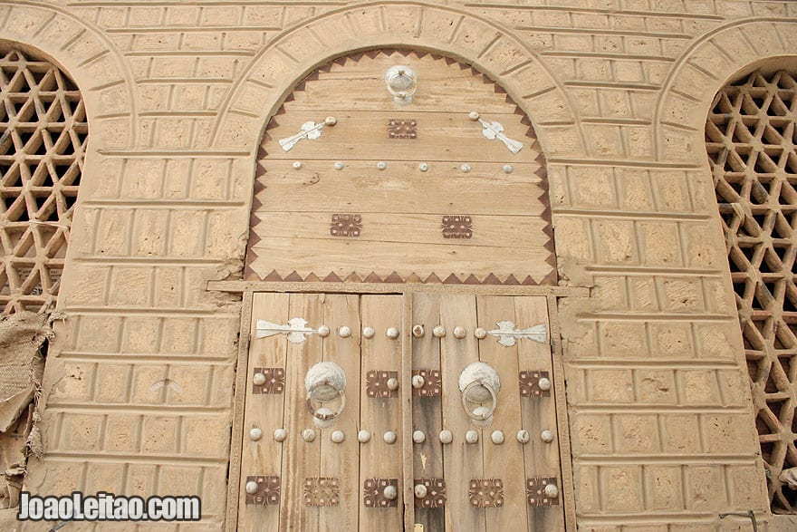 Amazing old door and traditional Timbuktu architecture