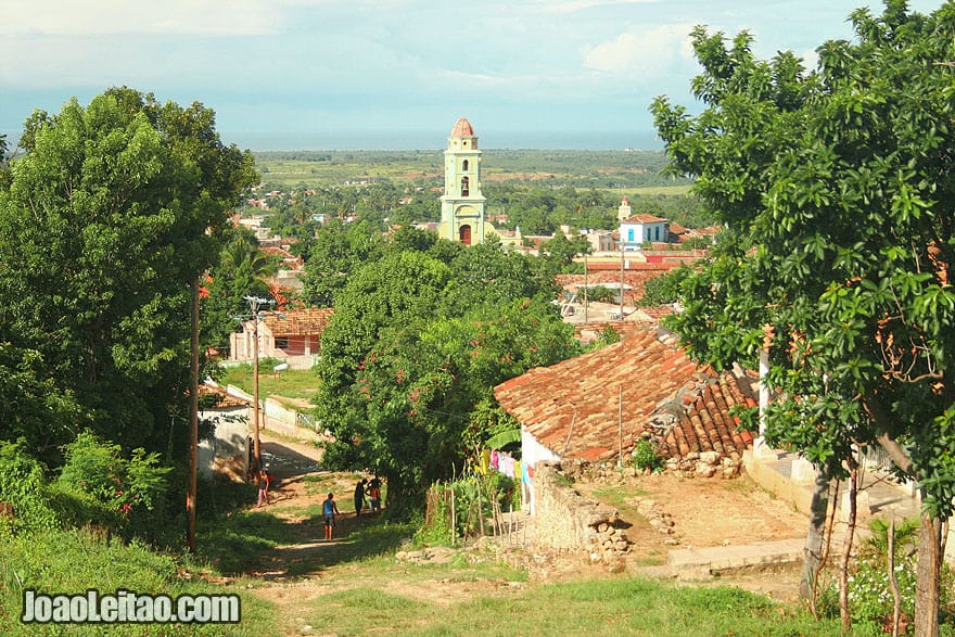 Vista da parte alta da Villa de la Santíssima Trinidad Trinidad - uma cidade cubana que é  considerada Património Mundial da Humanidade pela UNESCO