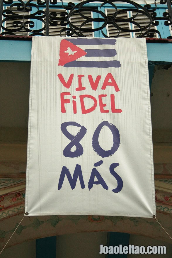 Viva Fidel 80 Más - Viva Fidel, mais 80 anos. Havana