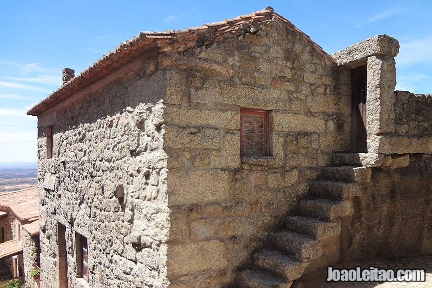 Granite stone house in Monsanto village