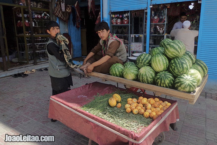 Fresh fruits in Mazar-i-Sharif