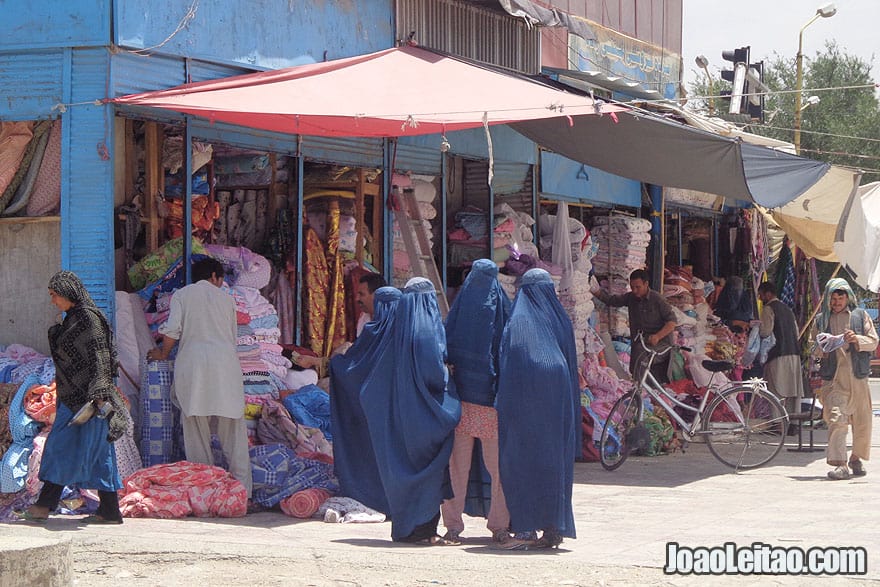 Women wearing Burqa in Mazar-i-Sharif Central Market