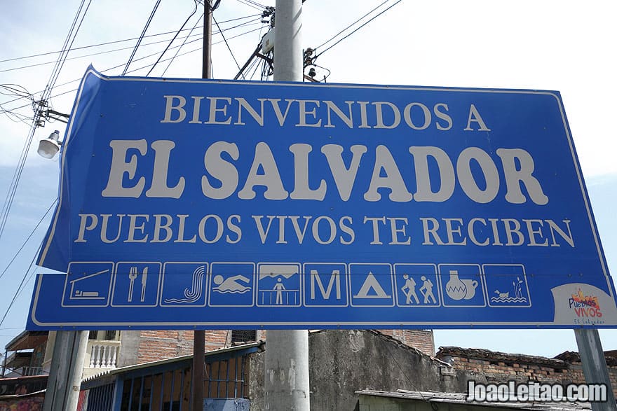 El Salvador border welcome sign - Central America