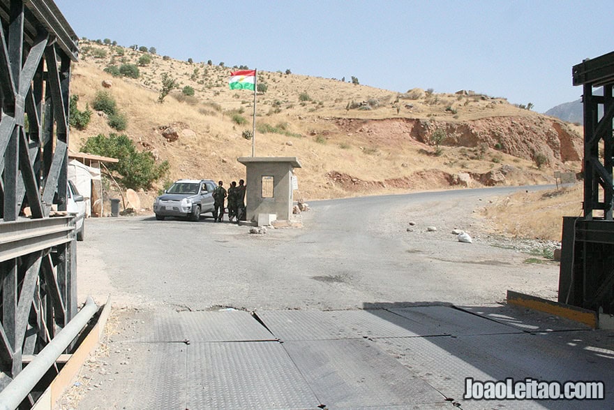 Police check-point in Northern Iraq