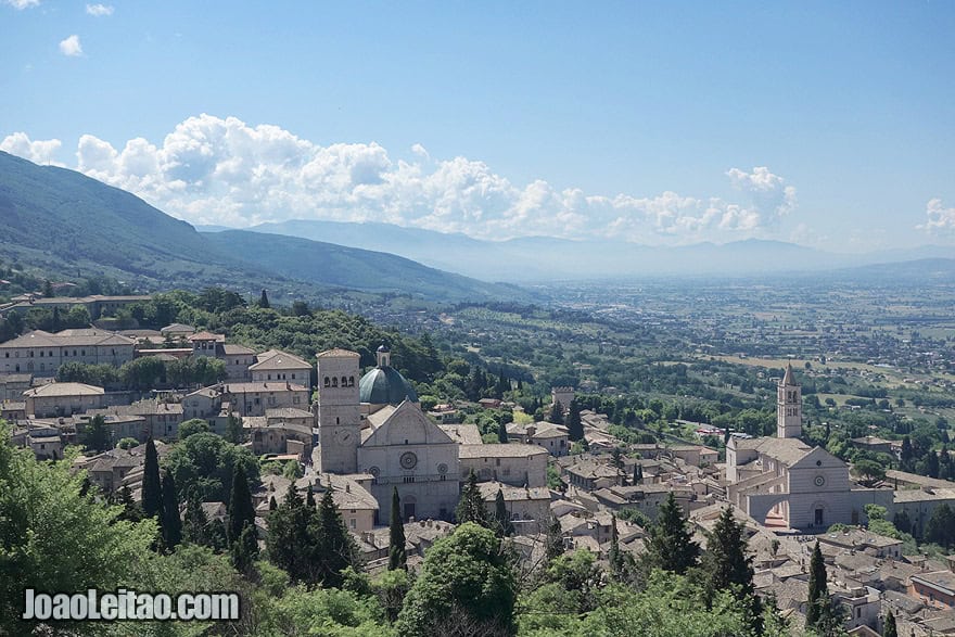 Vista de Assisi em Itália