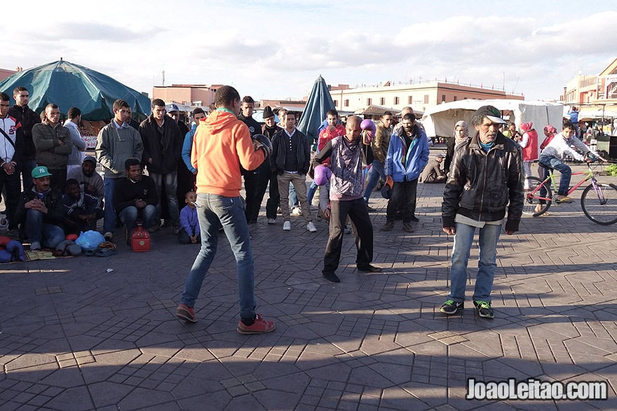 Djemaa El-Fna Marrakesh – Insanity beyond expectations Boxing in Marrakesh