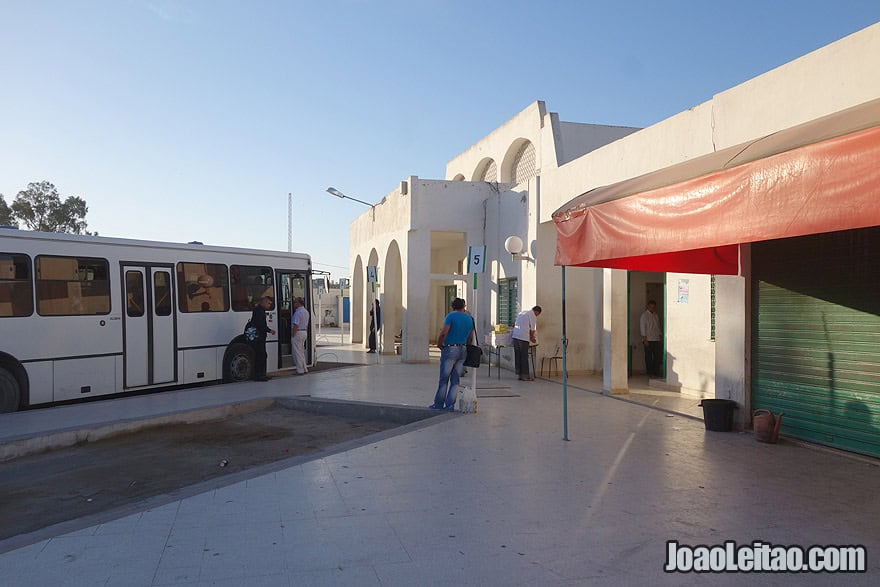 Paragem de autocarros em Kairouan