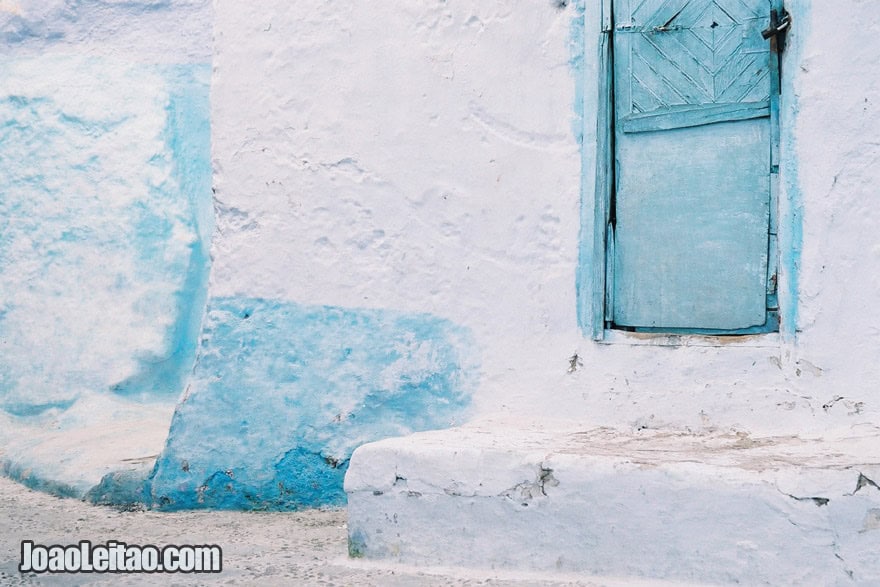 Rua azul em Chefchaouen