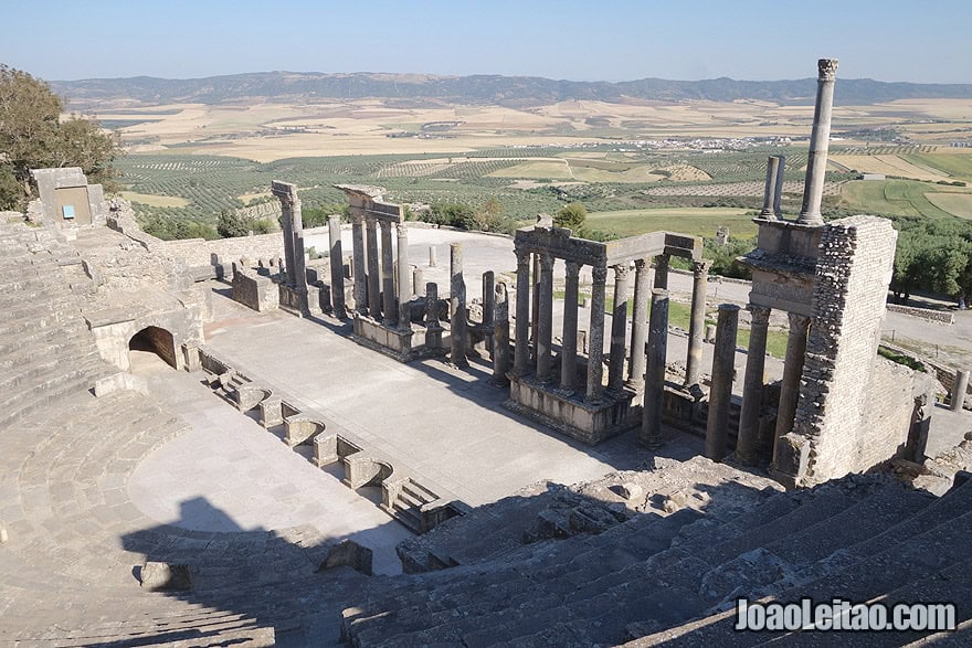 Auditório do Teatro de Dougga, na Tunísia