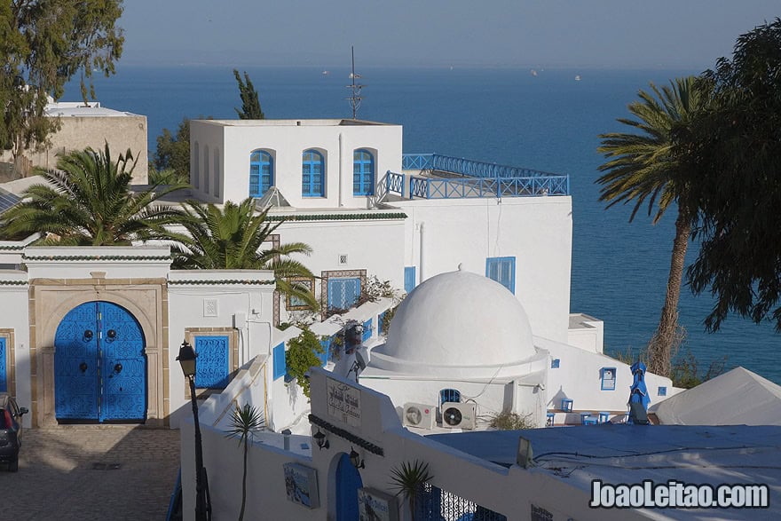 Cidade de Sidi Bou Said, na Tunísia