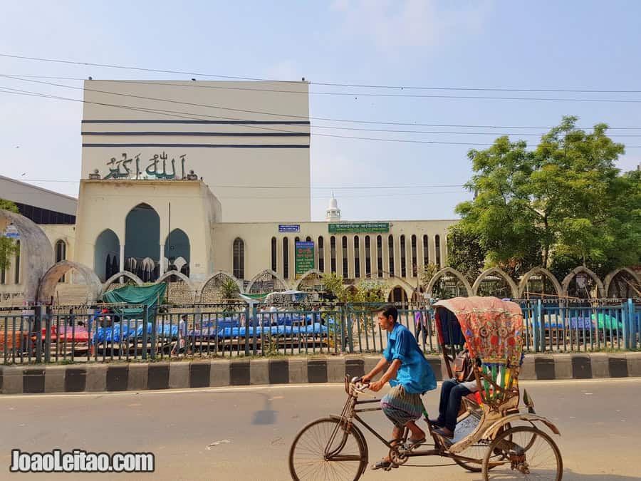 Mesquita de Baitul Mukarram em Daca