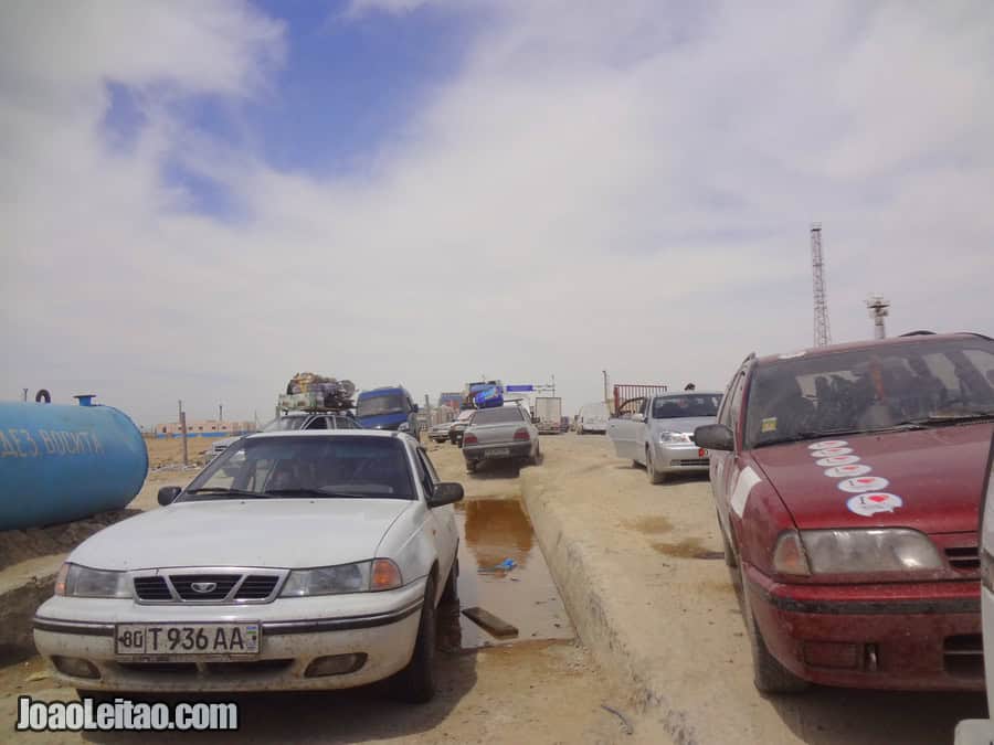 Kazakhstan Uzbekistan border crossing