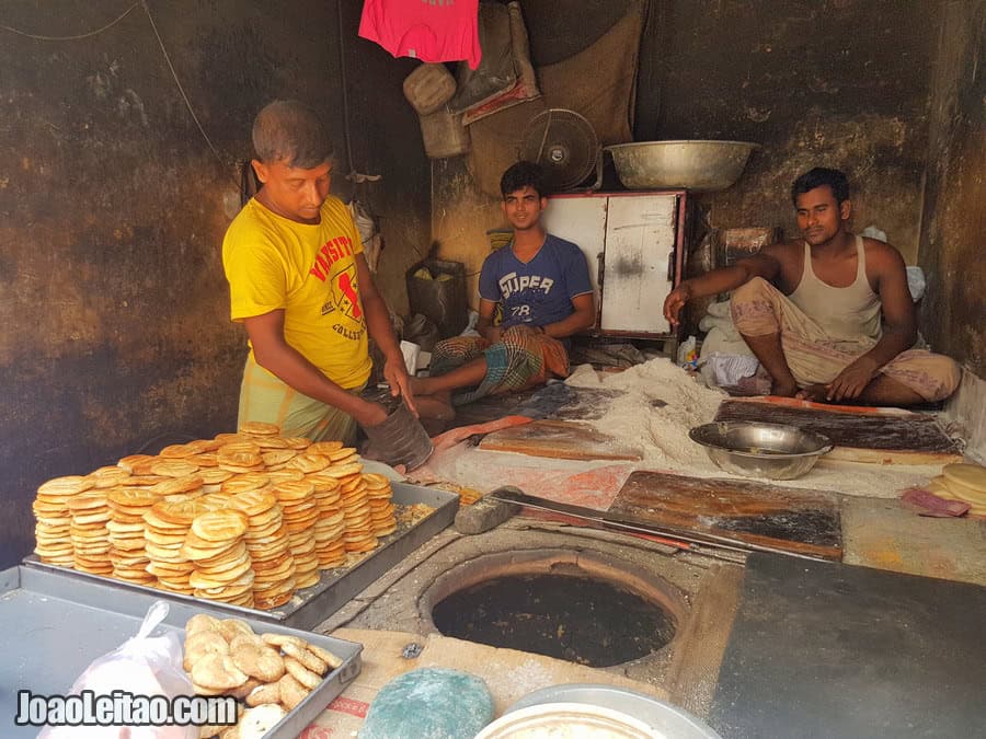 Bangladeshi People in Dhaka