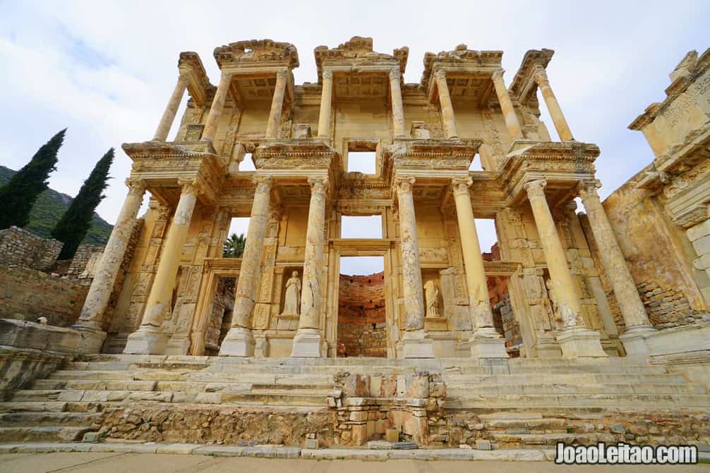 LIBRARY OF CELSUS IN EPHESUS