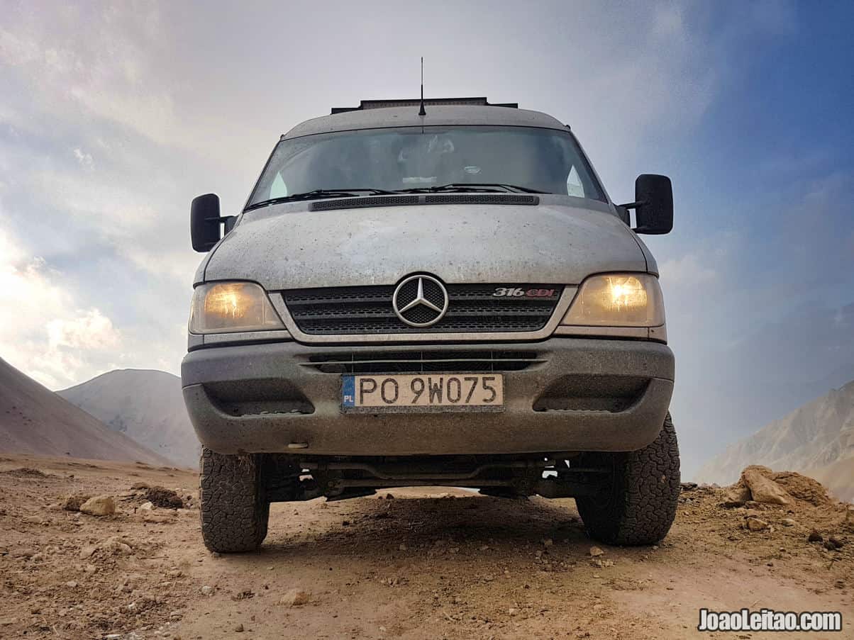 2005 Mercedes-Benz Sprinter 316 CDI 4X4 model near Kolduk Lakes