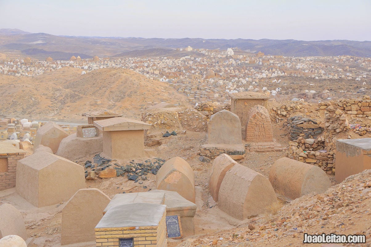 NECROPOLIS KARAKALPAKSTAN UZBEKISTAN