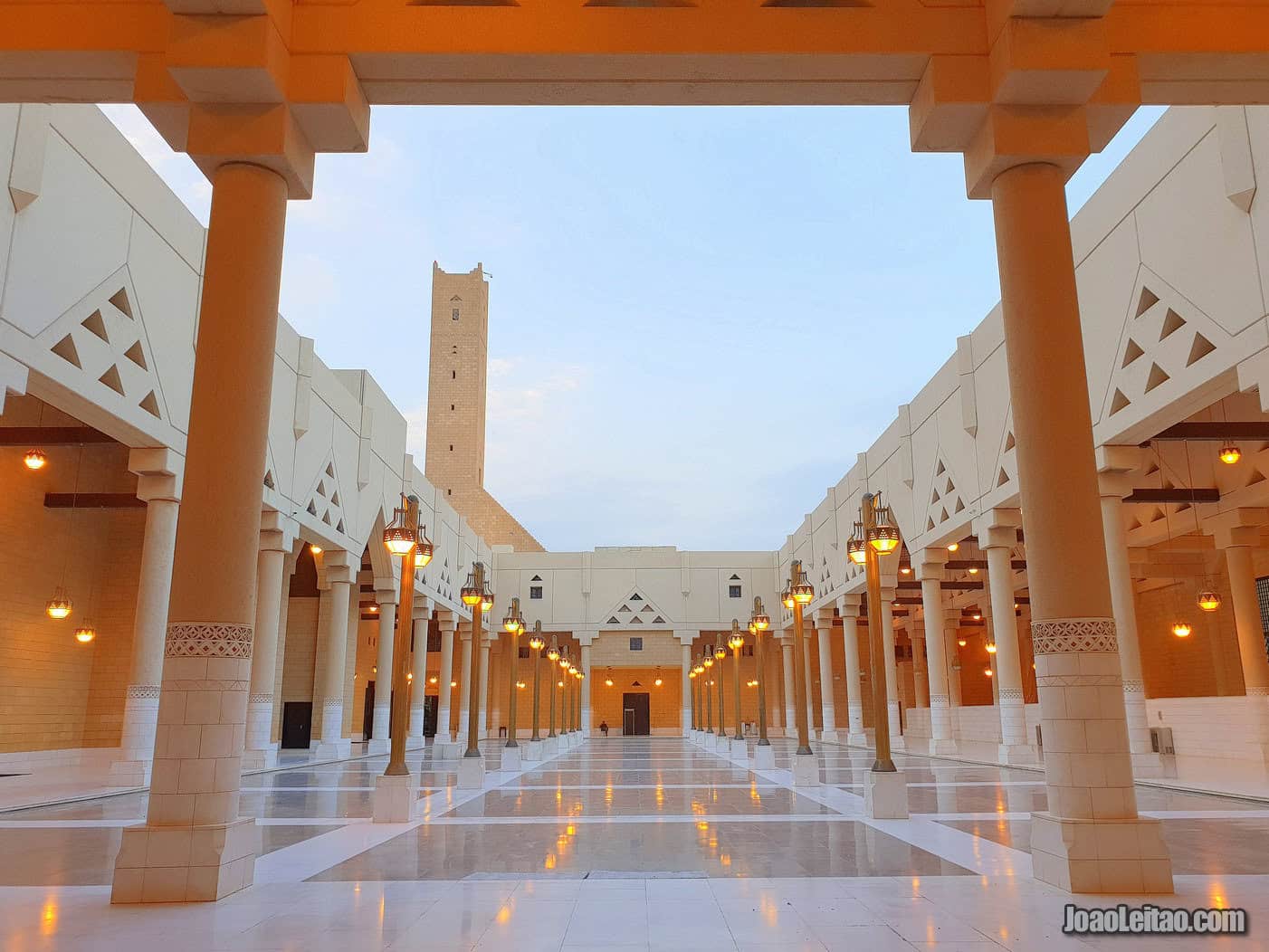 MESQUITA EM RIAD –  ARÁBIA SAUDITA