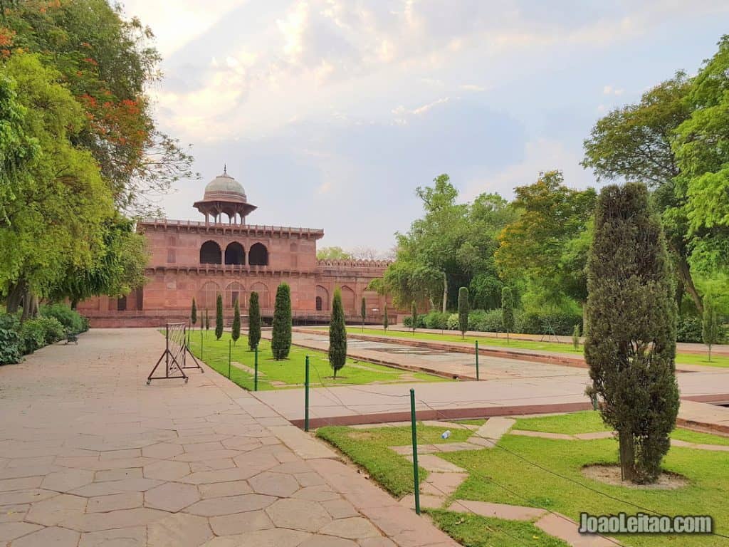 Gardens of the Taj Mahal