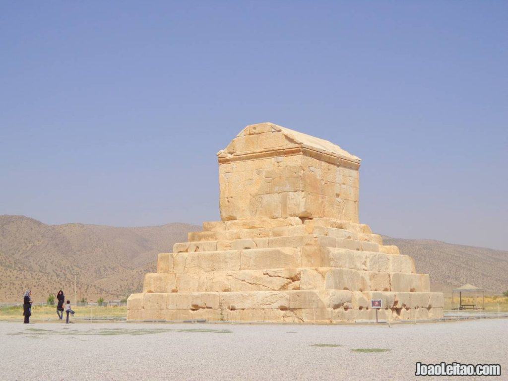 Visit Pasargadae in Iran