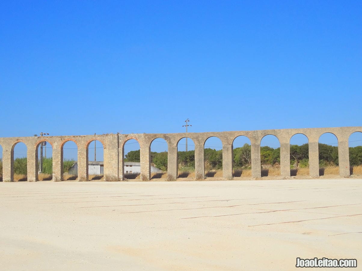 Aqueduct Obidos Portugal