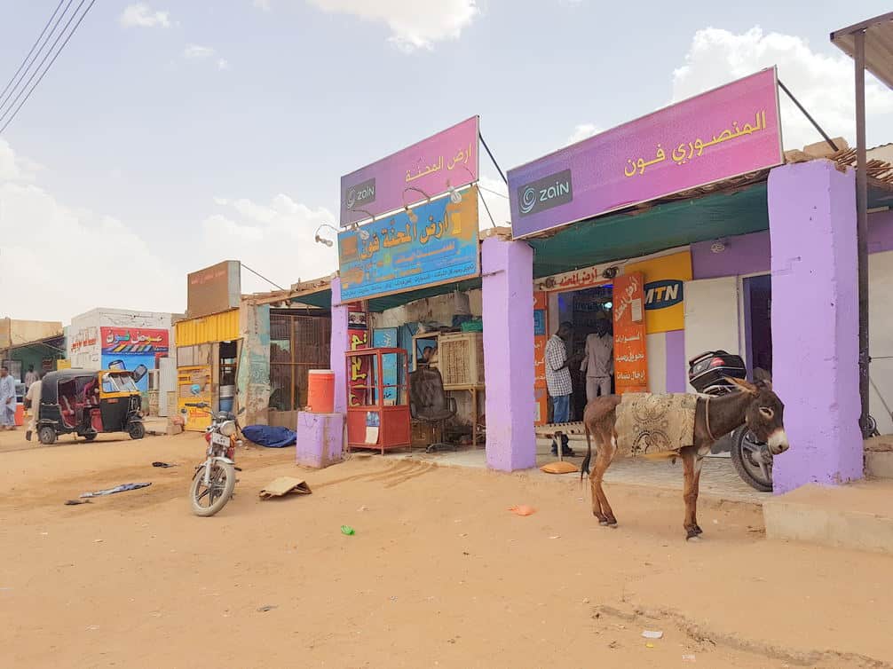 Egypt to Sudan by Boat » 19 hours from Aswan to Wadi Halfa Egypt to Sudan by Boat » 19 hours from Aswan to Wadi Halfa