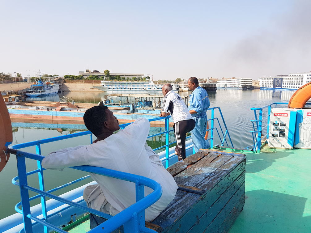 Egypt to Sudan by Boat » 19 hours from Aswan to Wadi Halfa