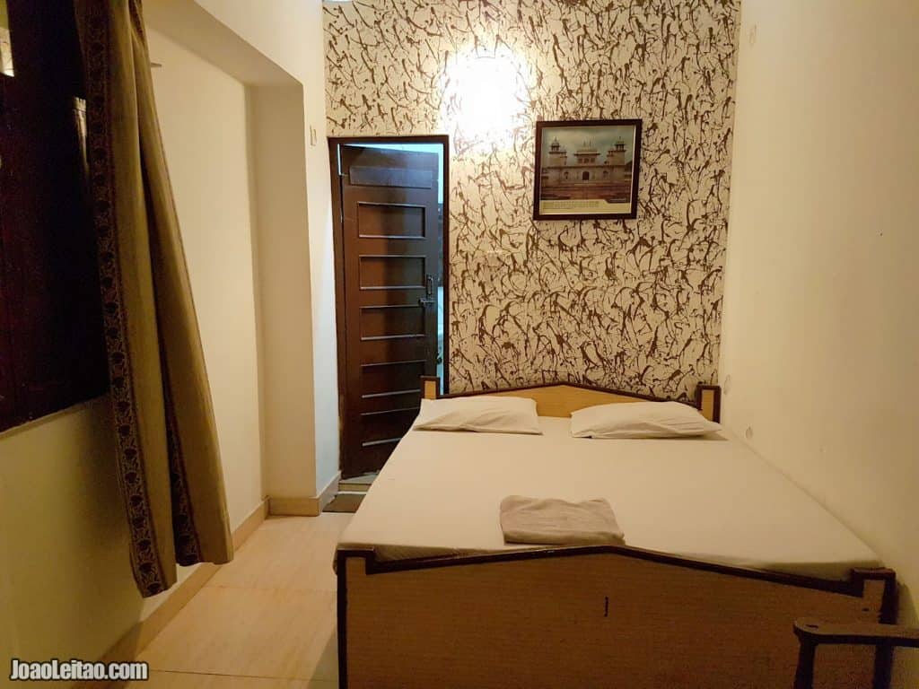 Northern India Budget Accommodation and Backpackers Hotels