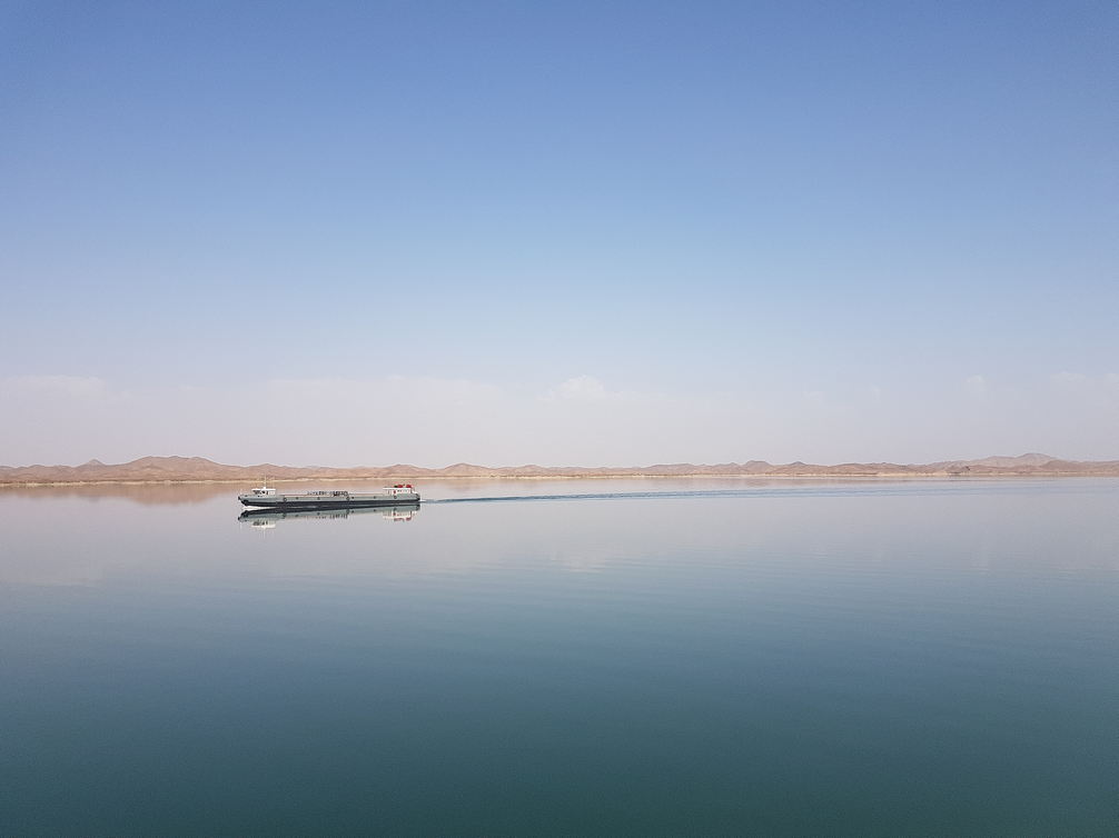 Egypt to Sudan by Boat » 19 hours from Aswan to Wadi Halfa